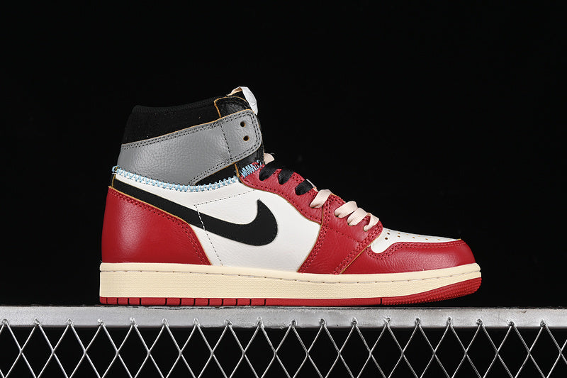 Union Nike Air Jordan 1 High Retro Varsity Red White Sneakers
