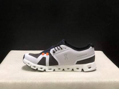 On Running Cloud 5 Lightweight Running Shoes Mist White/Dark Grey