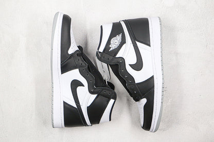 Nike Air Jordan 1 Retro High Grey Sole Black White Sneakers