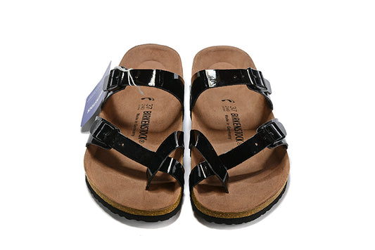 Birkenstock Two-Button Ringfinger Black Patent Leather Slippers
