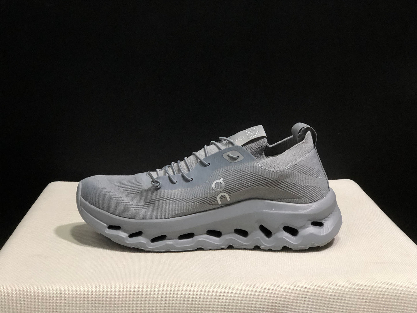 LOEWE x On Running Cloudtilt Running Shoes Co-Signed Edition Grey