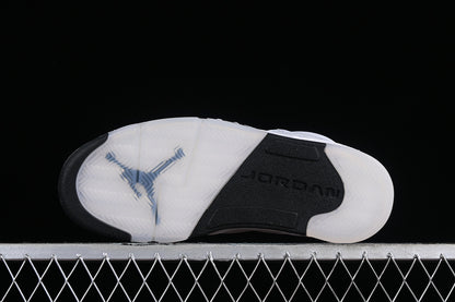Nike Air Jordan 5 Retro Metallic SilverI White Sneakers
