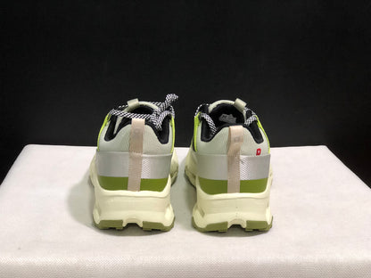 On Running Cloudhorizon Comfortable Hiking Shoes Chalk/Seedling