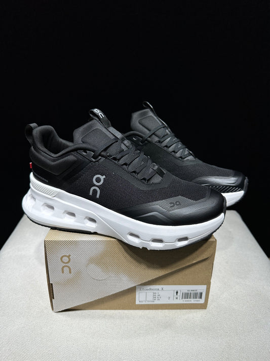 On Running Cloudnova X Comfortable Anti-Slip Running Shoes Black/White
