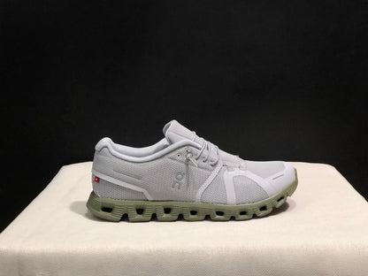 On Running Cloudstratus Breathable Support Running Shoes Light Grey/Green