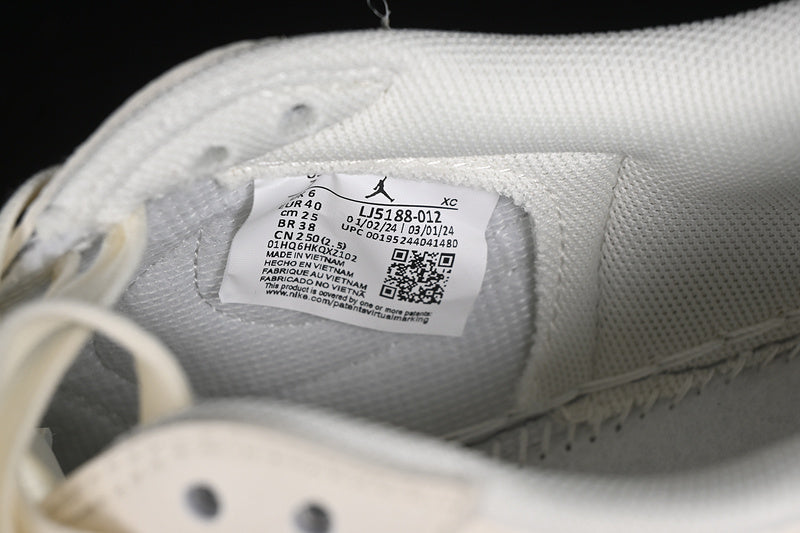 Nike Air Jordan 1 Low OG SP Off-White Travis Scott Fragment Design Grey White Sneakers