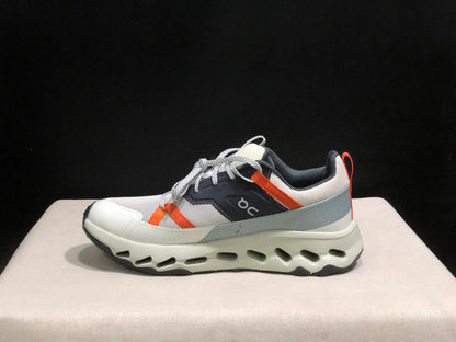 On Running Cloudhorizon Comfortable Hiking Shoes Beige/Grey