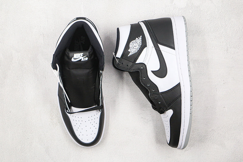 Nike Air Jordan 1 Retro High Grey Sole Black White Sneakers