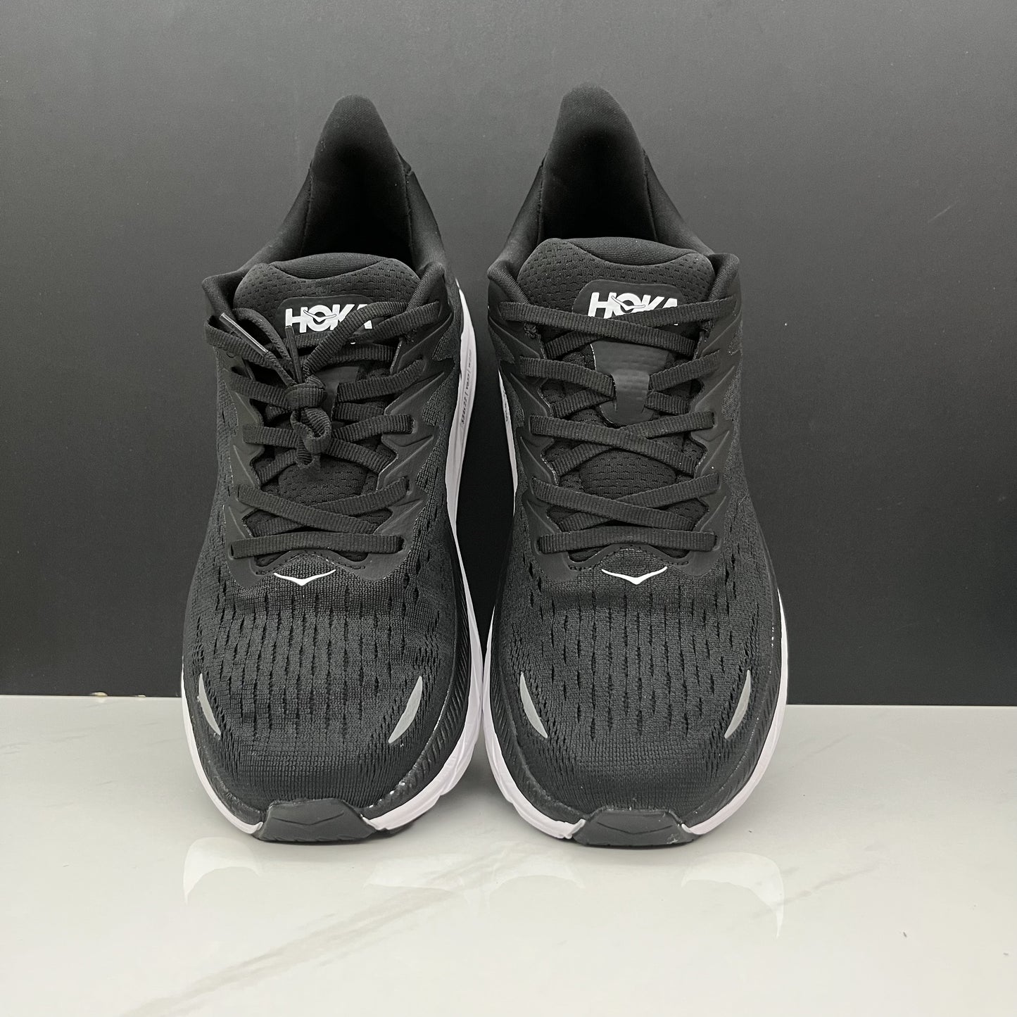 Hoka One One Clifton 8 Fashion Shoes Shock-absorbing Sneakers Black/White