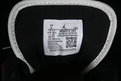 Nike Air Jordan 1 Mid Toe Sail Off Noir White Gym Red Sneakers