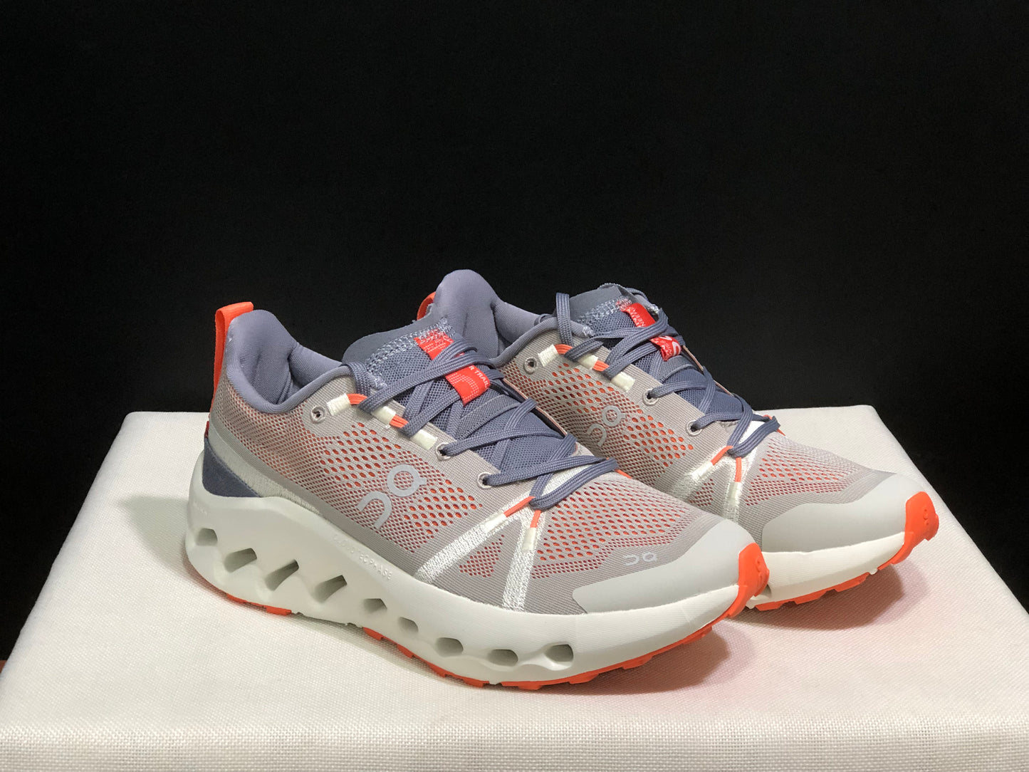 On Running Cloudsurfer Trail Waterproof Comfortable And Breathable Running Shoes Fossil/Ivory