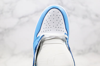 Nike Air Jordan 1 Retro High OG UNC 2015 Blue White Sneakers