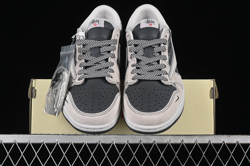 Travis Scott Fragment Design Nike Air Jordan 1 Low OG SP Charcoal Black Beige Sneakers