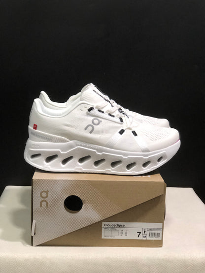 On Running Cloudeclipse Soft And Comfortable Running Shoes White