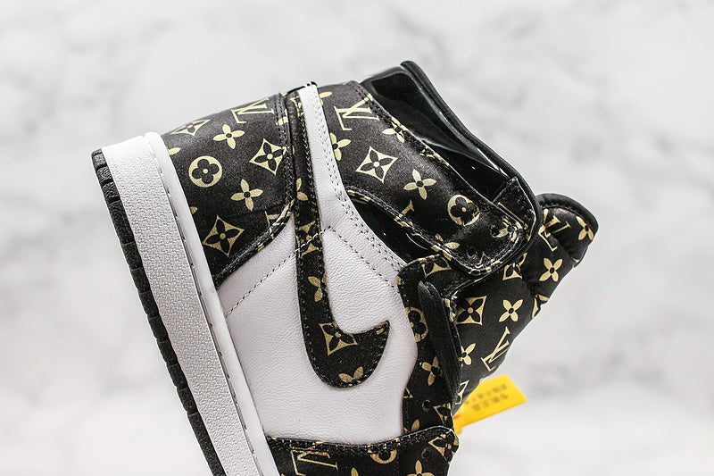 Nike Air Jordan 1 Retro LV White Black Printing Sneakers Joint Edition
