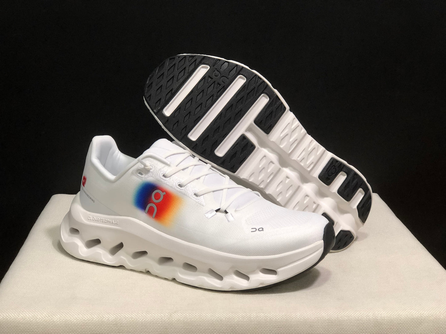 On Running Cloudtilt Durable Casual Life Shoes White/Rainbow Colors