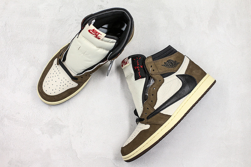 Nike Air Jordan 1 Retro High OG Travis Scott Dark Mocha Sneakers
