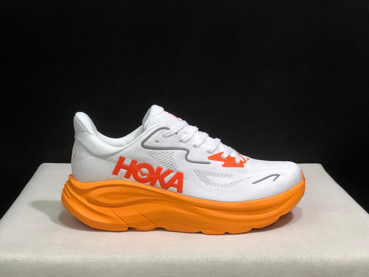 Hoka One One Clifton 10 Fashion Shoes Sneakers White/Orange