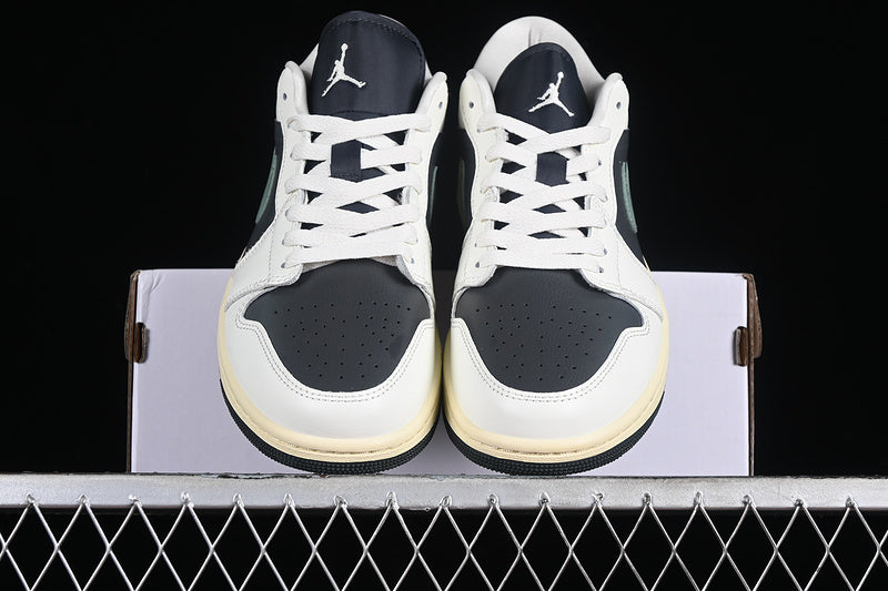 Nike Air Jordan 1 Low Black Anthracite Grey Sail Legend Sneakers