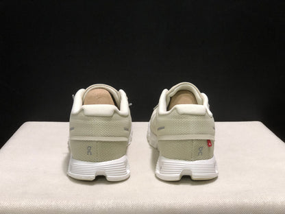 On Running Cloud 5 Lightweight Running Shoes Cream/Sand