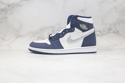 Nike Air Jordan 1 Retro High CO.JP Midnight Navy Sneakers