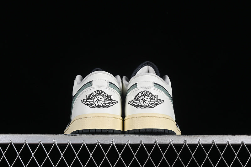 Nike Air Jordan 1 Low Black Anthracite Grey Sail Legend Sneakers