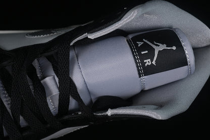 Nike Air Jordan 1 Mid SE Black Light Smoke Grey Sneakers