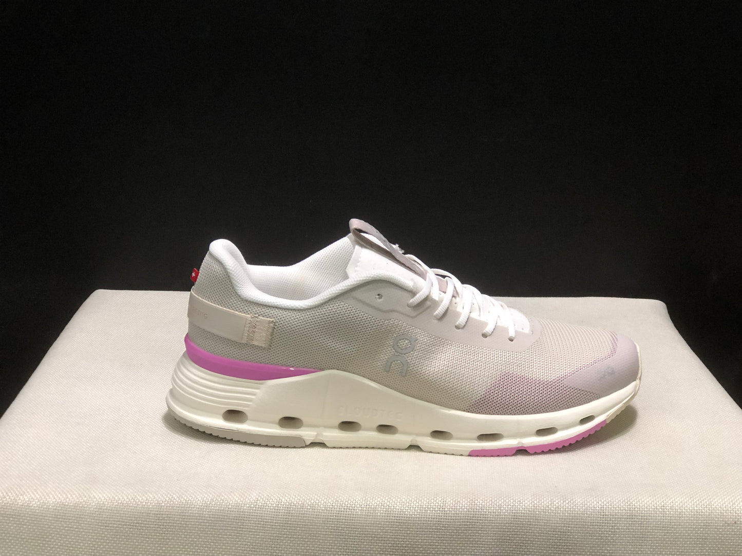 On Running Cloudnova Form 2 Fashionable Casual Running Shoes Pearl/Raspberry