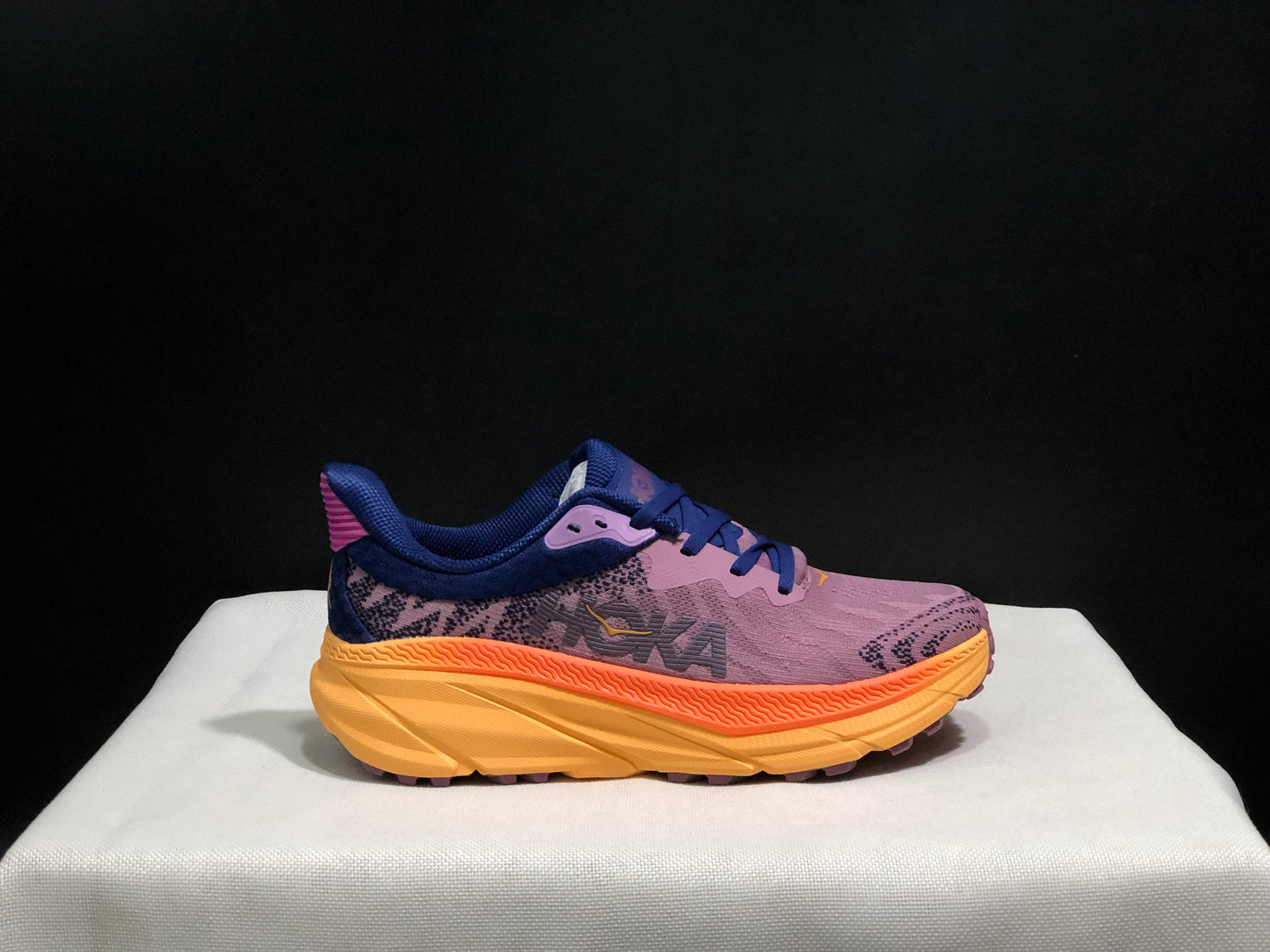 Hoka One One Challenger 7 Shock-absorbing Breathable Running Shoes Sneakers Pink