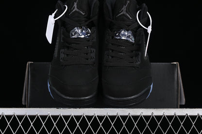 Nike Air Jordan 6 Retro Silver Black Sneakers