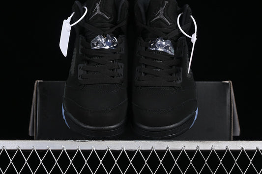Nike Air Jordan 6 Retro Silver Black Sneakers