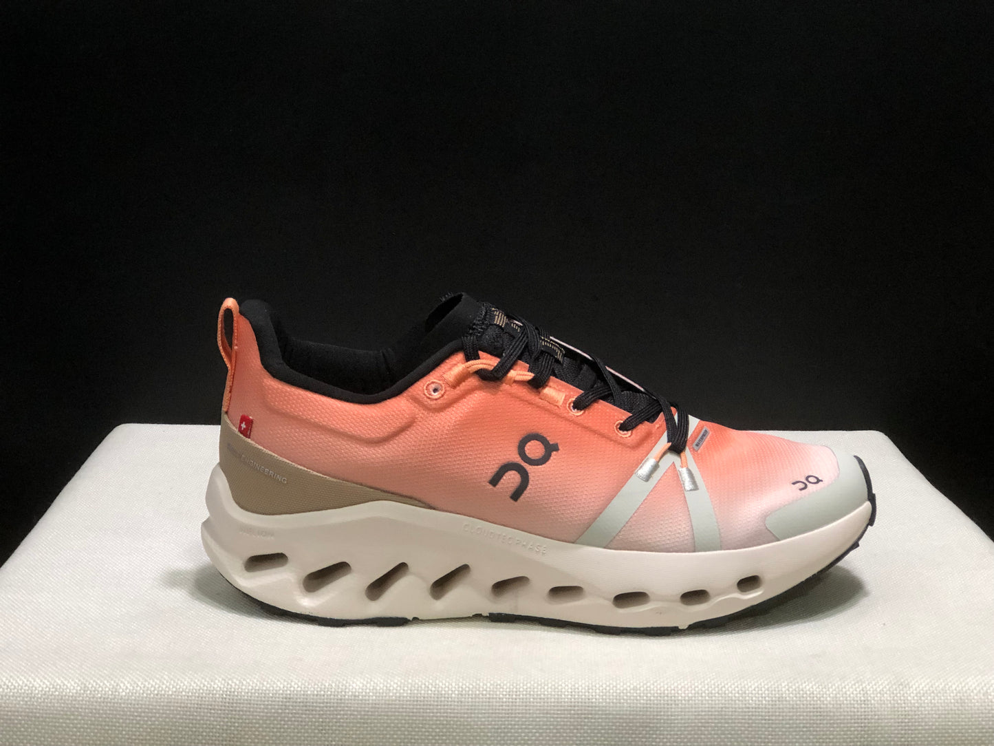 On Running Cloudsurfer Trail Waterproof Comfortable And Breathable Running Shoes Orange/White