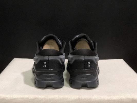 On Running Cloudstratus 3 Anti-Slip Running Shoes Black