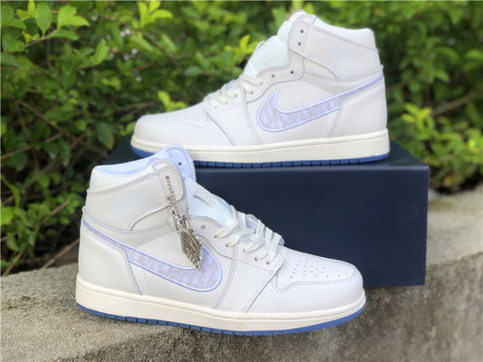 Nike Air Jordan 1 Retro High Neutral Grey Sneakers Dior Joint Edition
