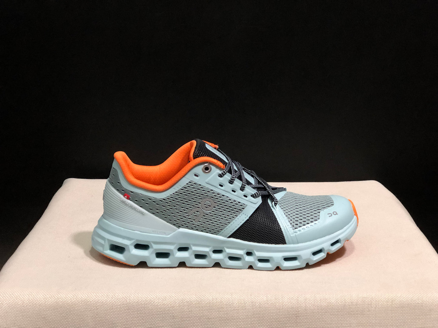 On Running Cloudstratus Shock-Absorbing And Breathable Running Shoes Pebble Lime/Green