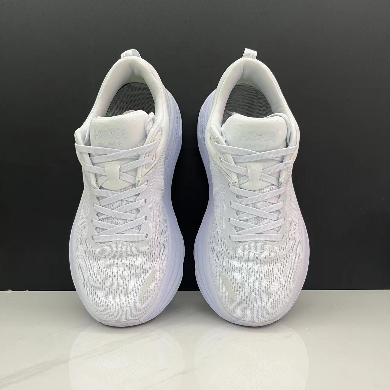 Hoka One One Bondi 8 Breathable Low-top Running Shoes Sneakers White
