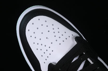 Nike Air Jordan 1 Retro High OG Cream Green Black White Sneakers