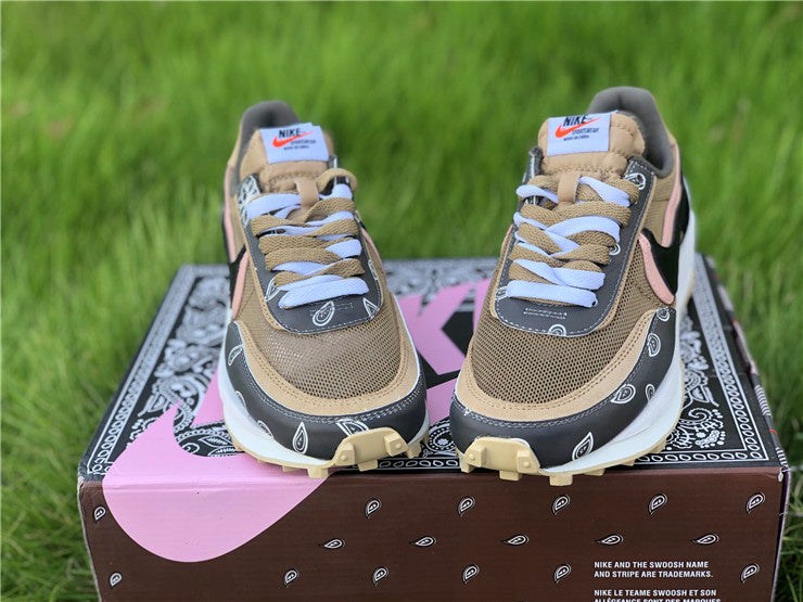 Nike LD Waffle Sacai University Brown Sneakers