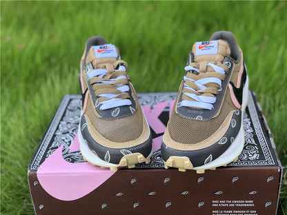 Nike LD Waffle Sacai University Brown Sneakers