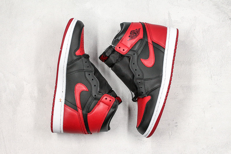 Nike Air Jordan 1 Retro High-Top Bred 2001 Black Red Leather Sneakers