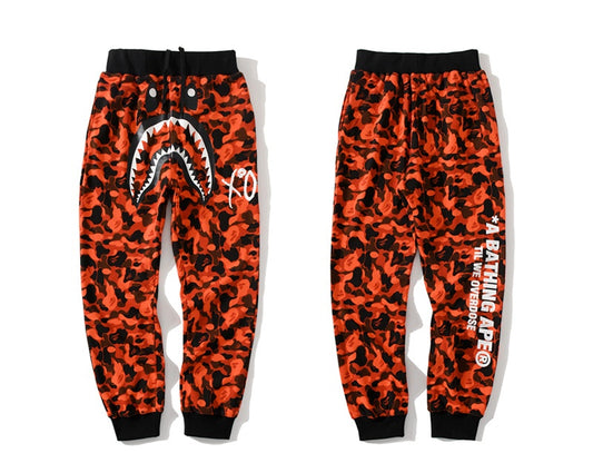 A Bathing Ape BAPE x XO Co-Branded Edition Camouflage Red Pants