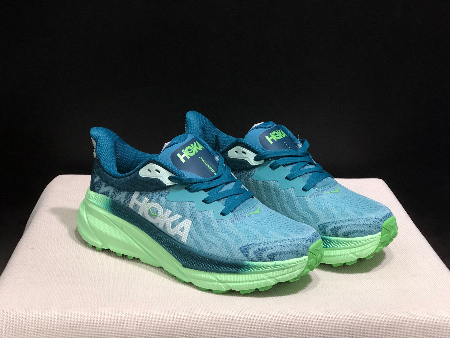 Hoka One One Challenger 7 Shock-absorbing Breathable Running Shoes Sneakers Turquoise