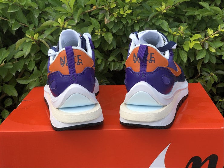 Nike Vaporwaffle Sacai Dark Iris OG Retro Purple Sneakers