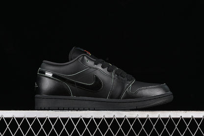 Nike Air Jordan 1 Low Black Cat Pure Black Sneakers