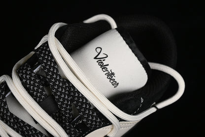 Nike Air Jordan 1 Retro Low Black Sole White Black Sneakers