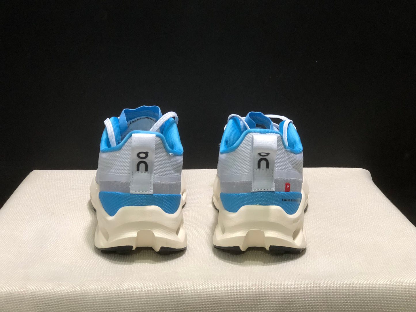 On Running Cloudsurfer Trail Waterproof Comfortable And Breathable Running Shoes Grey/Blue