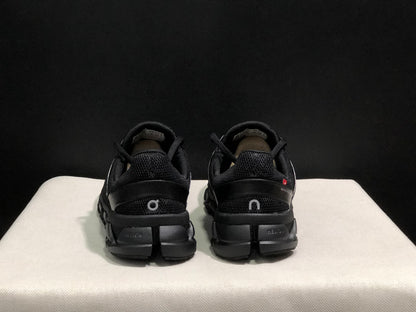 On Running Cloudswift 3 Trendy And Comfortable Running Shoes All Black