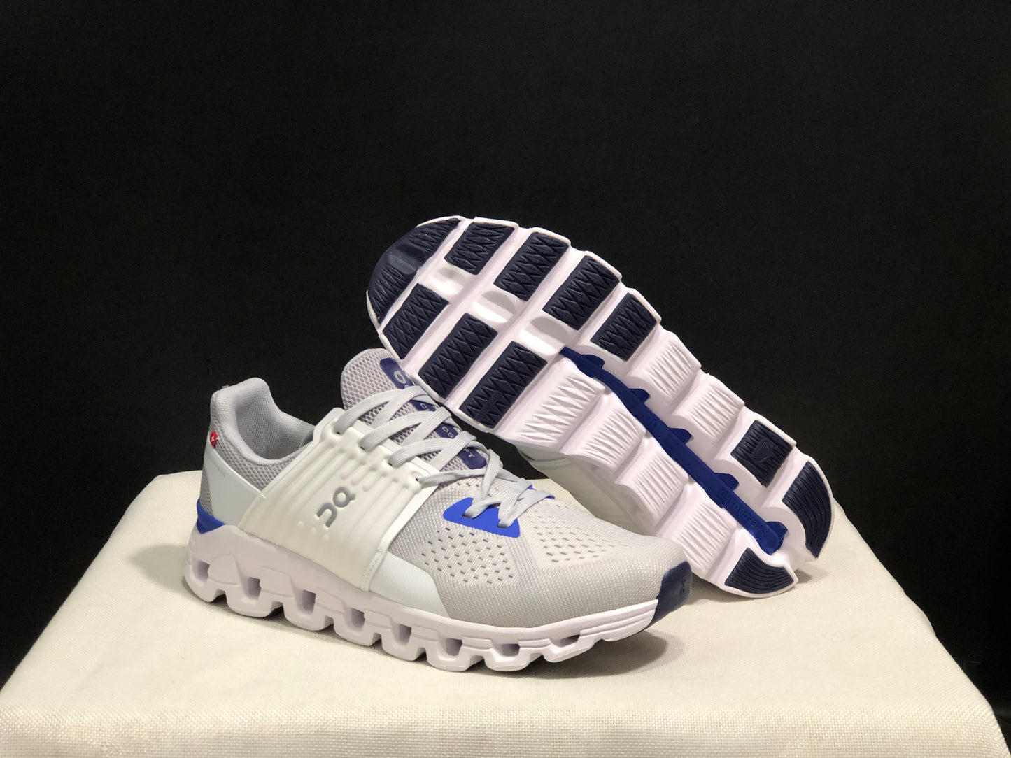 On Running Cloudswift Cushioning Running Shoes Light Grey/Ivory