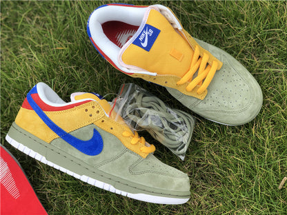 Nike Dunk Low Premium SB Puff-n-Stuff Green Sneakers