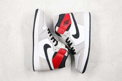 Nike Air Jordan 1 Retro High Light Smoke Grey Sneakers